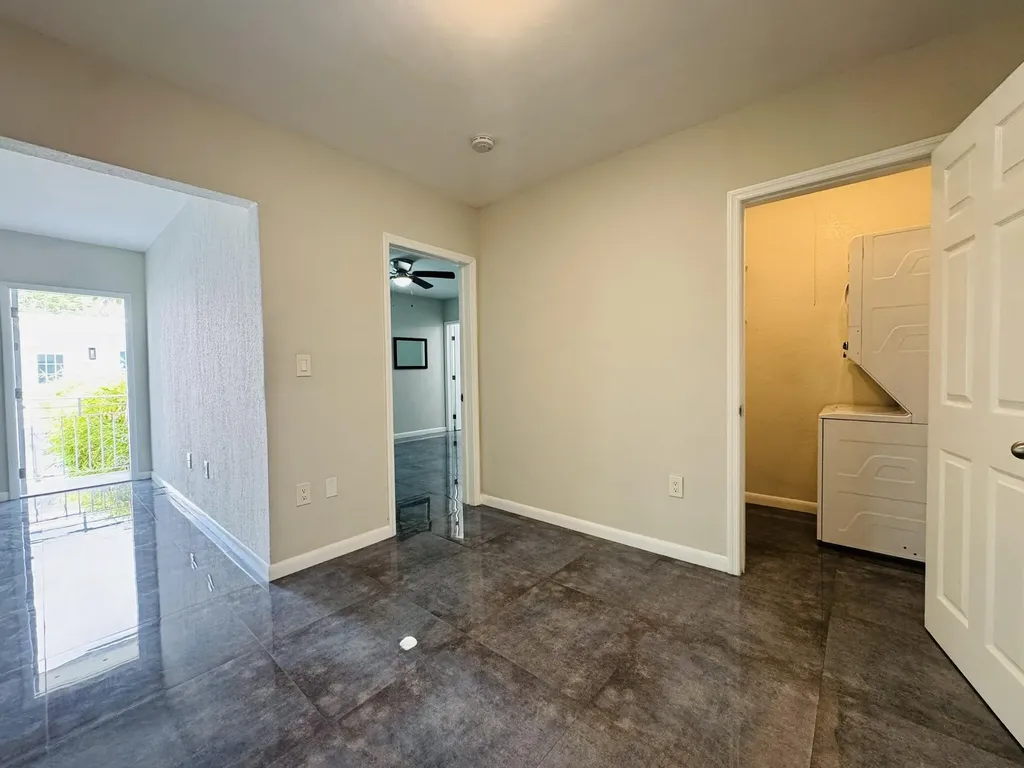 935 8th Street Miami Beach FL 33139