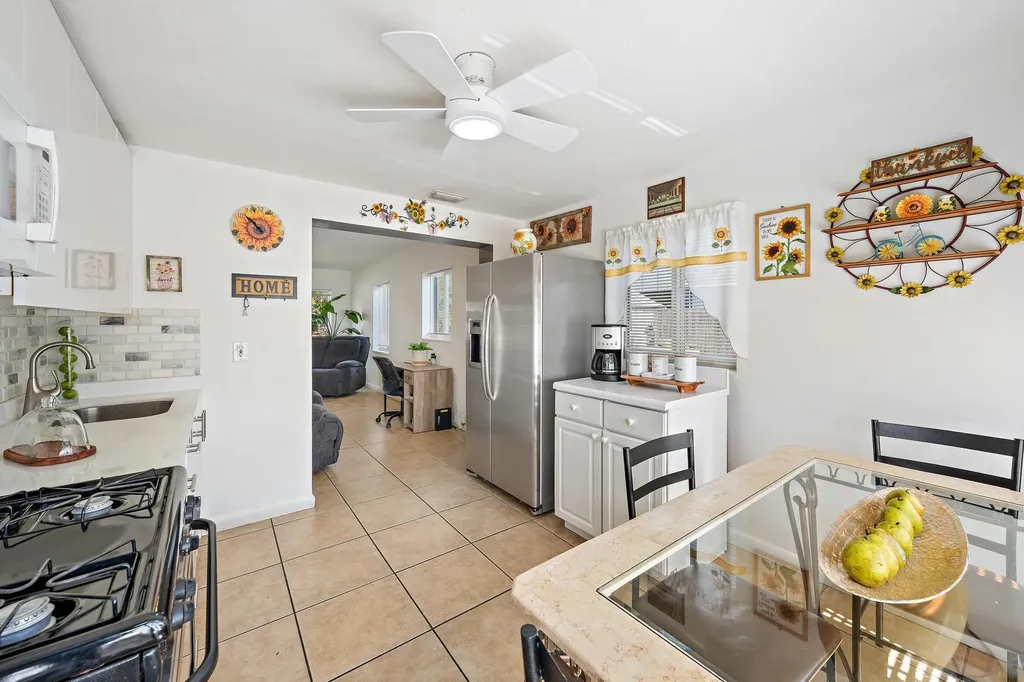 5320 Parker Avenue West Palm Beach FL 33405