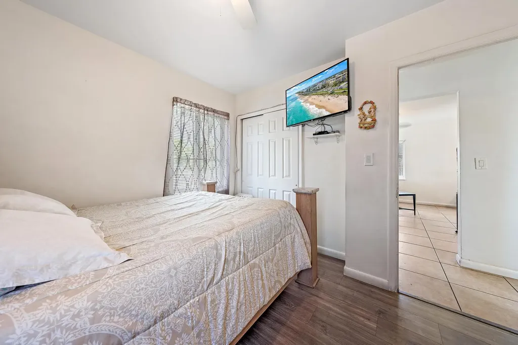 5320 Parker Avenue West Palm Beach FL 33405