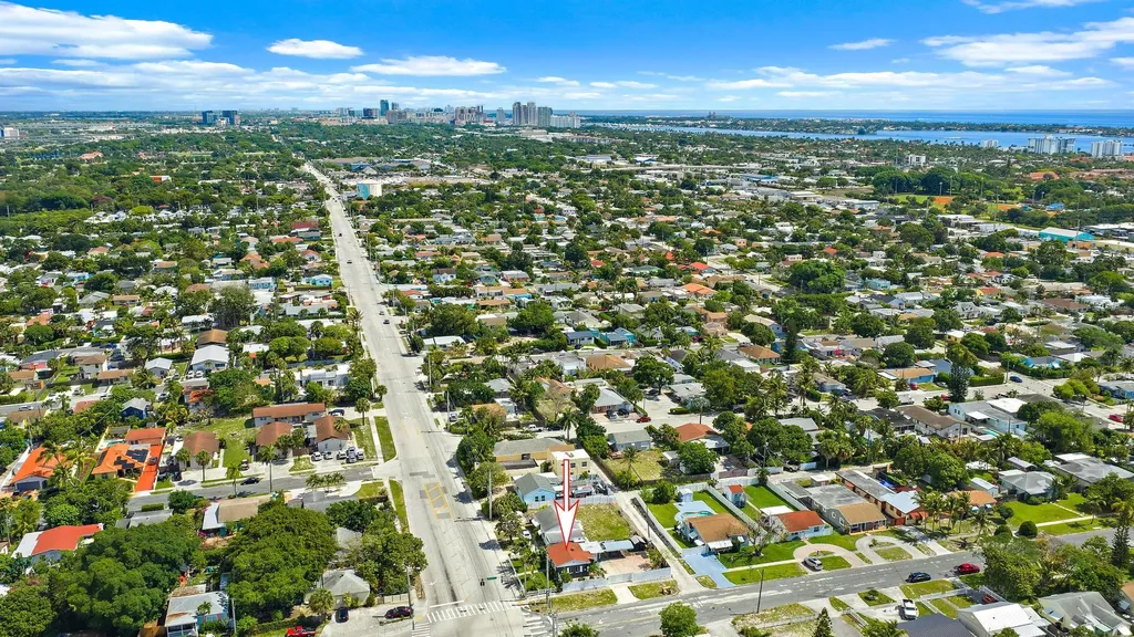 5320 Parker Avenue West Palm Beach FL 33405