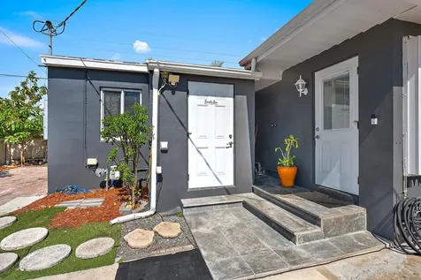 5320 Parker Avenue West Palm Beach FL 33405