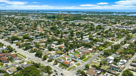 5320 Parker Avenue West Palm Beach FL 33405