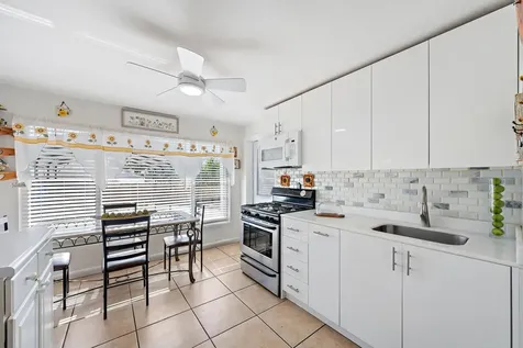5320 Parker Avenue West Palm Beach FL 33405