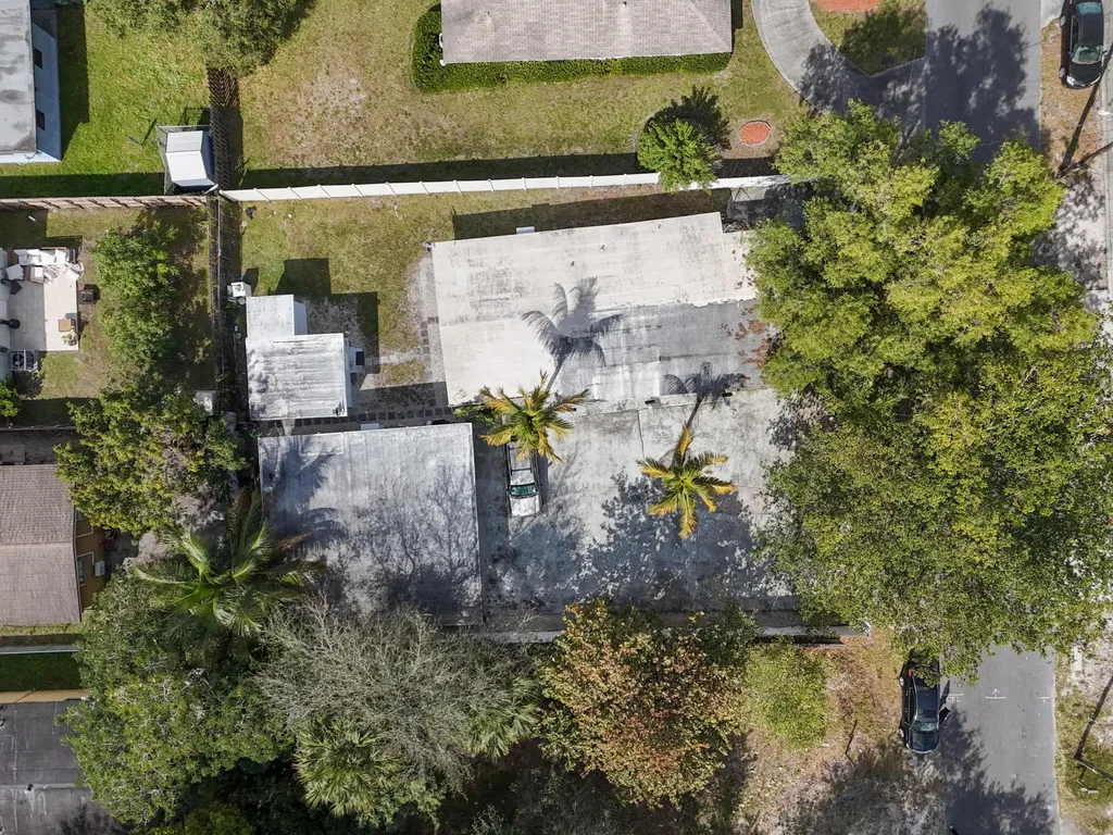 633 NW 15th Avenue Fort Lauderdale FL