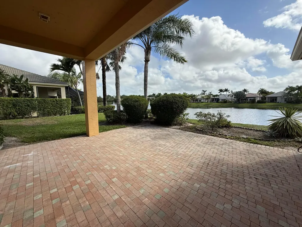 10873 Northgreen Drive Lake Worth FL 33449