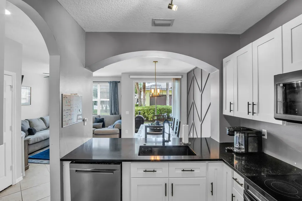 4947 Grinnell Street Lake Worth FL 33463
