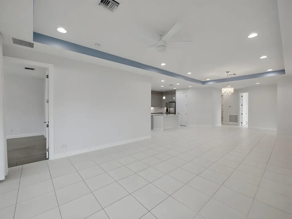 24072 SW Firenze Way Port St Lucie FL 34986