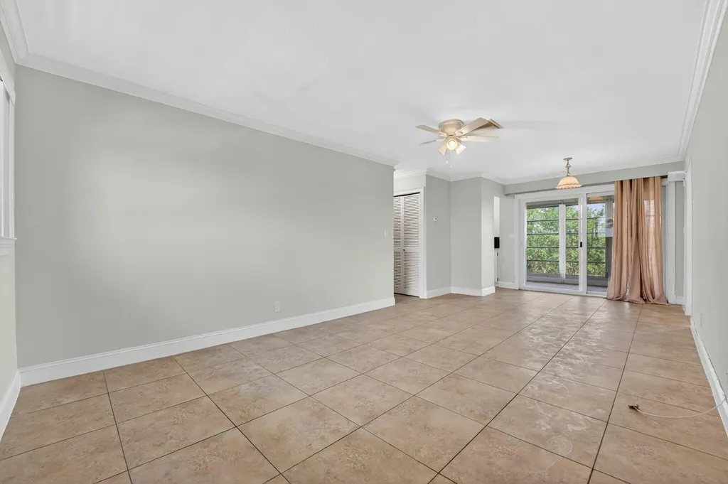 941 Crystal Lake Drive Deerfield Beach FL 33064