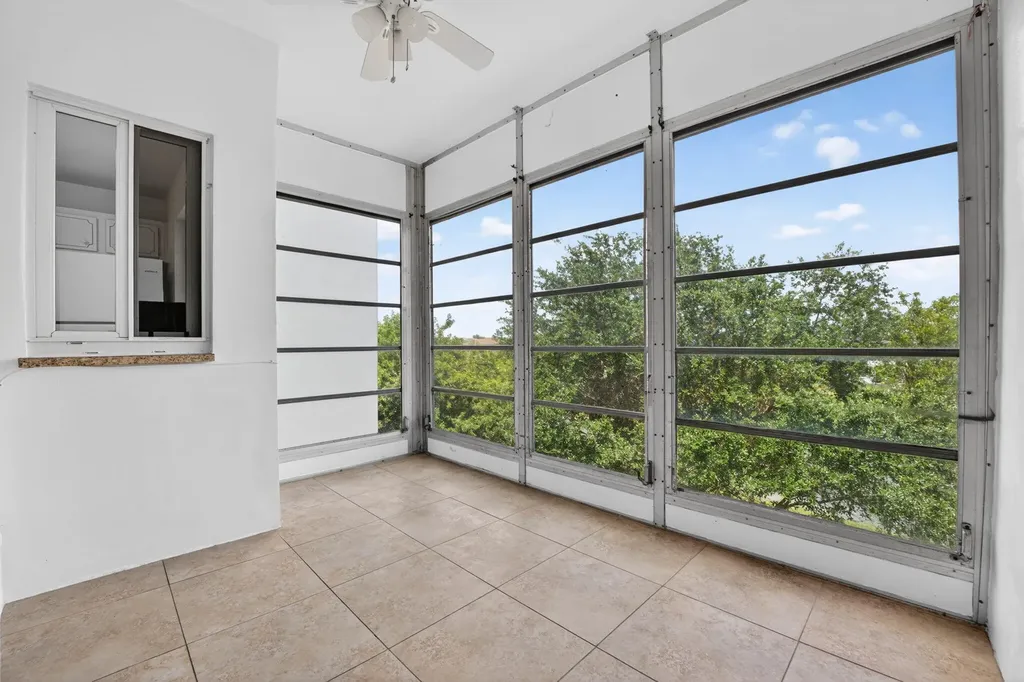 941 Crystal Lake Drive Deerfield Beach FL 33064