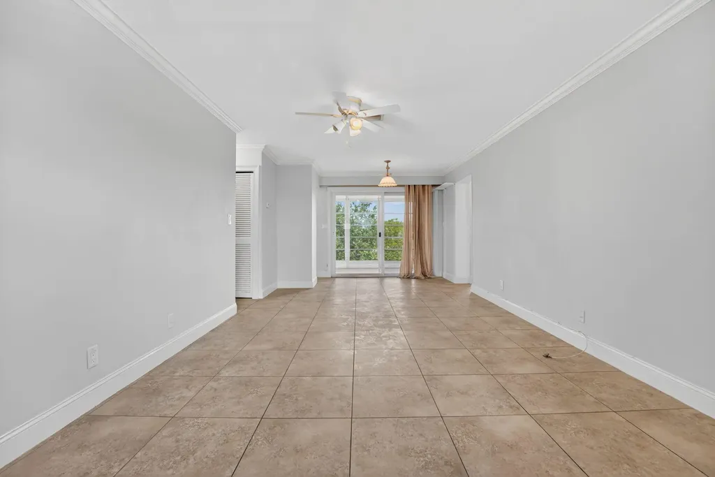 941 Crystal Lake Drive Deerfield Beach FL 33064