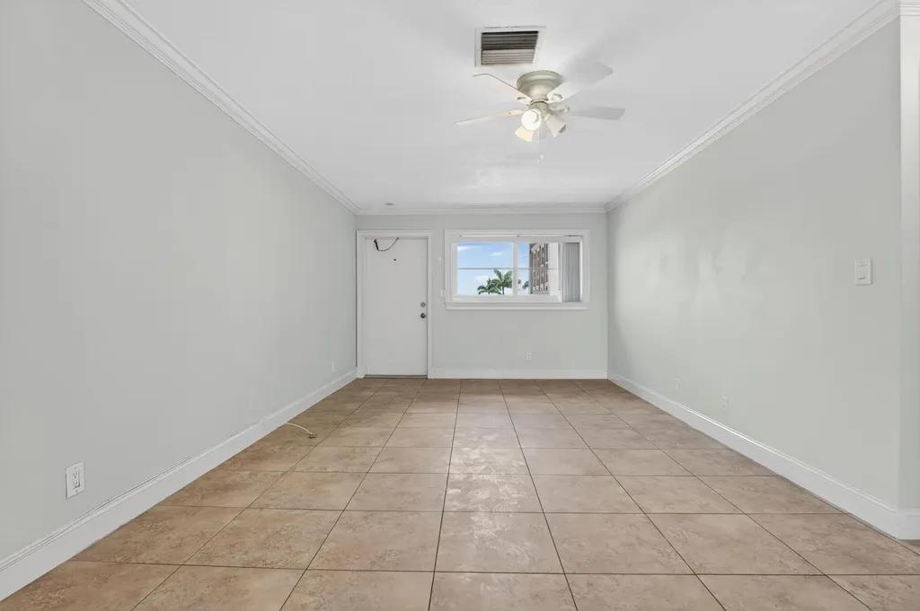 941 Crystal Lake Drive Deerfield Beach FL 33064
