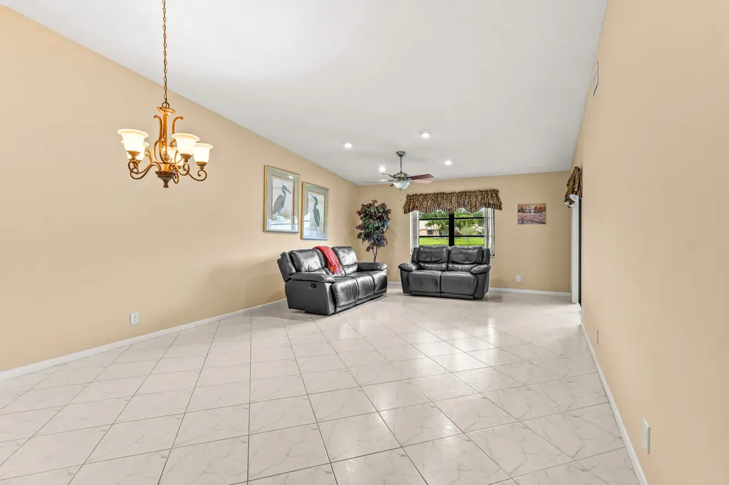 8241 Summersong Terrace Boca Raton FL 33496