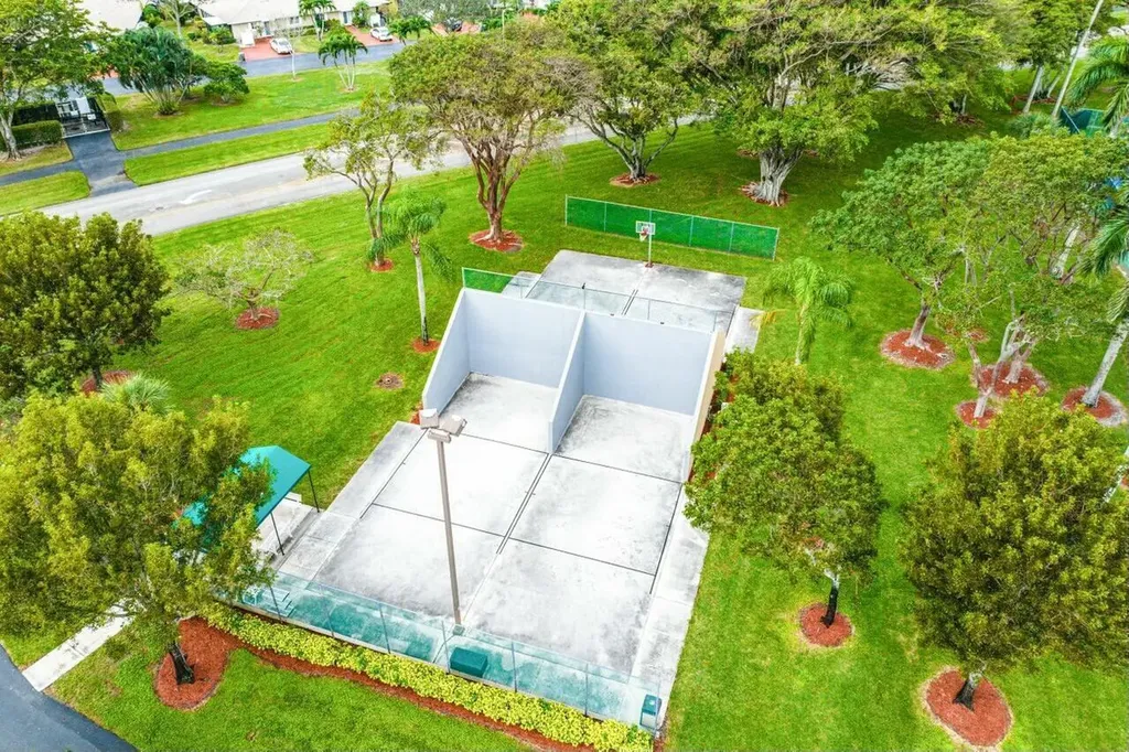 8241 Summersong Terrace Boca Raton FL 33496