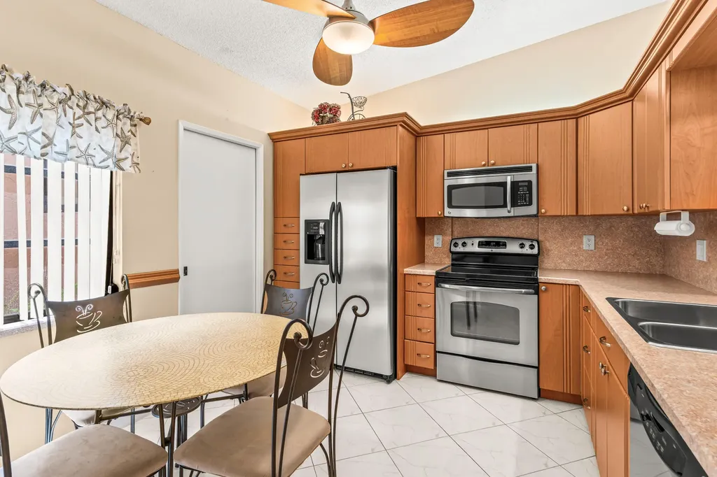 8241 Summersong Terrace Boca Raton FL 33496