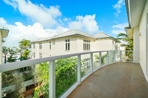 184 Lake Drive Palm Beach Shores FL 33404