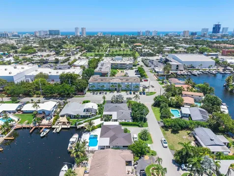 491 SE 19th Avenue Pompano Beach FL 33060