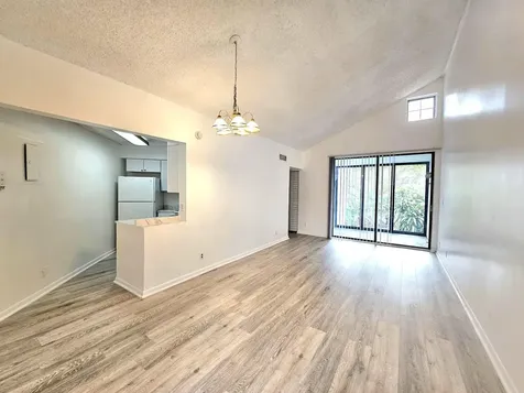 213 Lake Pointe Drive Oakland Park FL 33309