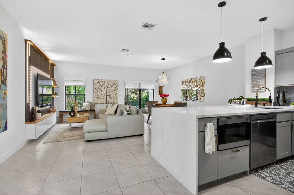 873 NW 3rd Way Pompano Beach FL 33060