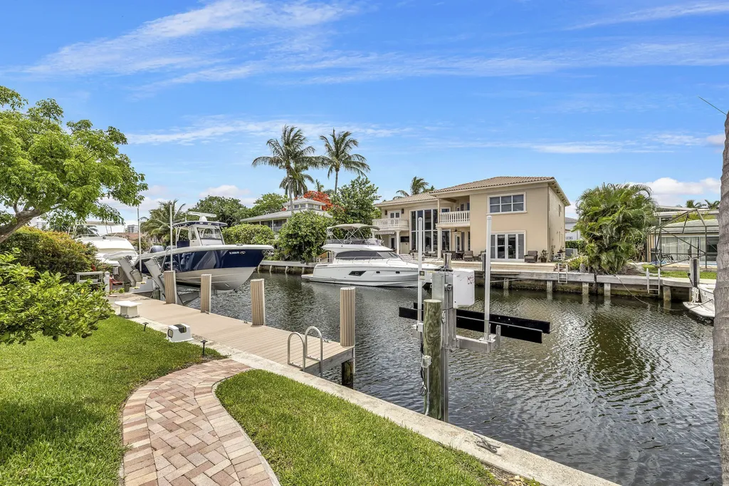 836 NE 72nd Street Boca Raton FL 33487