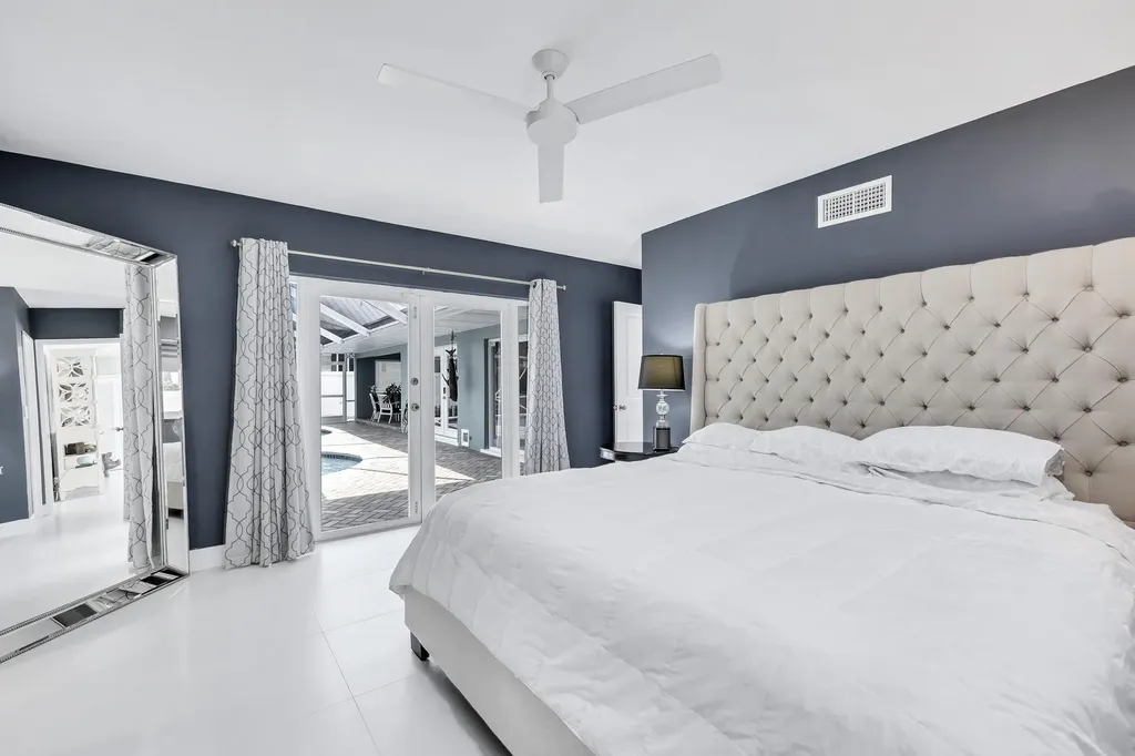 836 NE 72nd Street Boca Raton FL 33487
