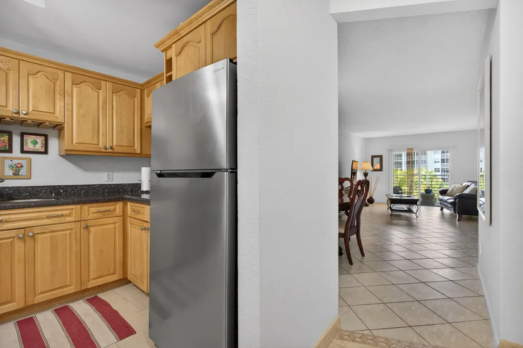 2731 NE 14th Street Causeway Pompano Beach FL 33062