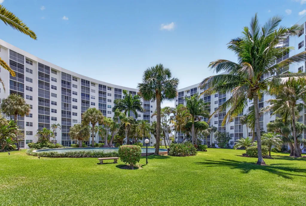 2731 NE 14th Street Causeway Pompano Beach FL 33062
