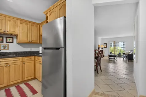 2731 NE 14th Street Causeway Pompano Beach FL 33062