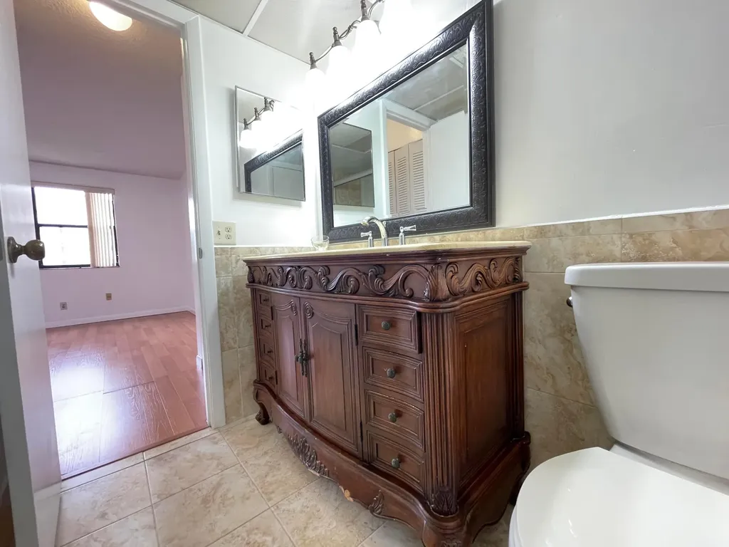 10442 Sunrise Lakes Boulevard Sunrise FL 33322