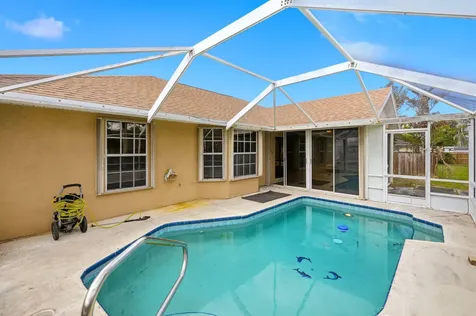 868 SW Duncan Terrace Port St Lucie FL 34953