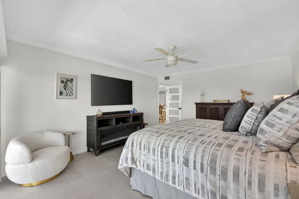 1523 E Hillsboro Boulevard Deerfield Beach FL 33441