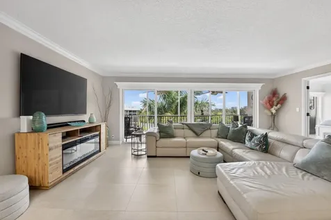 1523 E Hillsboro Boulevard Deerfield Beach FL 33441