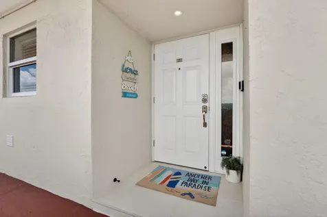 1523 E Hillsboro Boulevard Deerfield Beach FL 33441