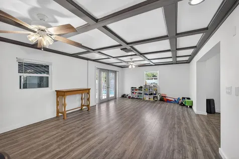 1762 15th Avenue N Lake Worth Beach FL 33460