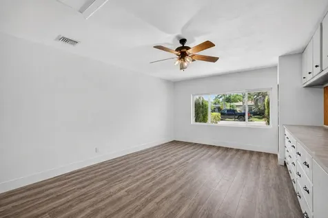 1762 15th Avenue N Lake Worth Beach FL 33460