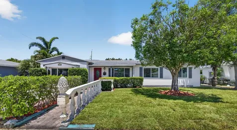 1762 15th Avenue N Lake Worth Beach FL 33460