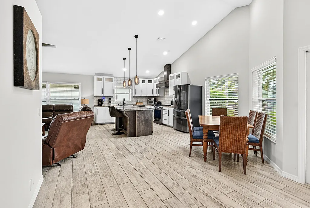 7876 Lake Champlain Court Delray Beach FL 33446