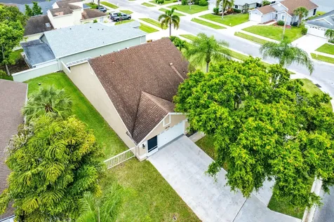 7876 Lake Champlain Court Delray Beach FL 33446