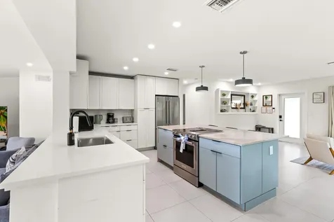 2417 NE 19th Avenue Wilton Manors FL 33305