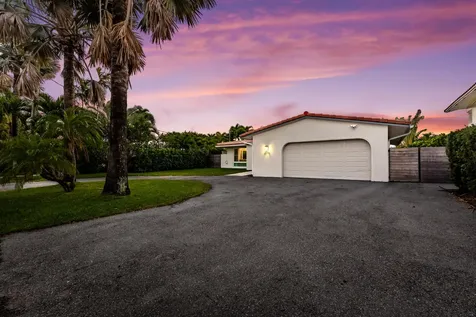2417 NE 19th Avenue Wilton Manors FL 33305