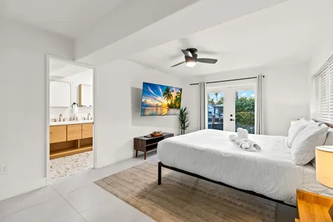 2417 NE 19th Avenue Wilton Manors FL 33305