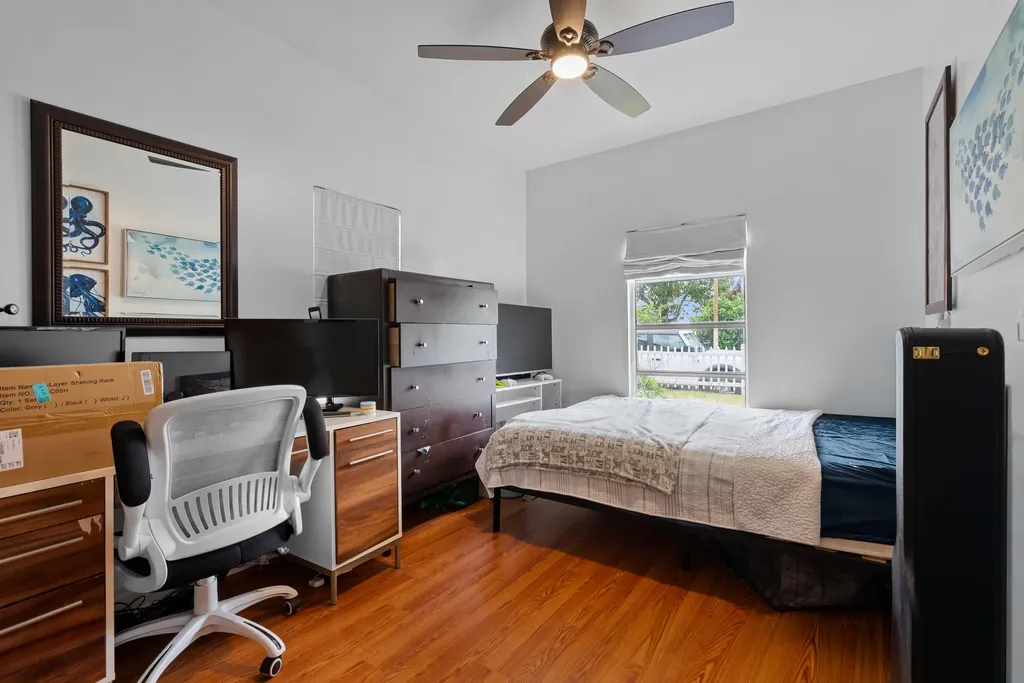 625 Selkirk Street West Palm Beach FL 33405