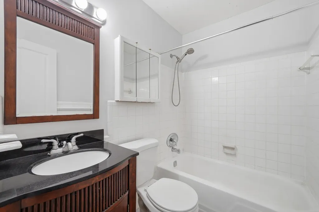 1400 NE 57th Street Fort Lauderdale FL 33334