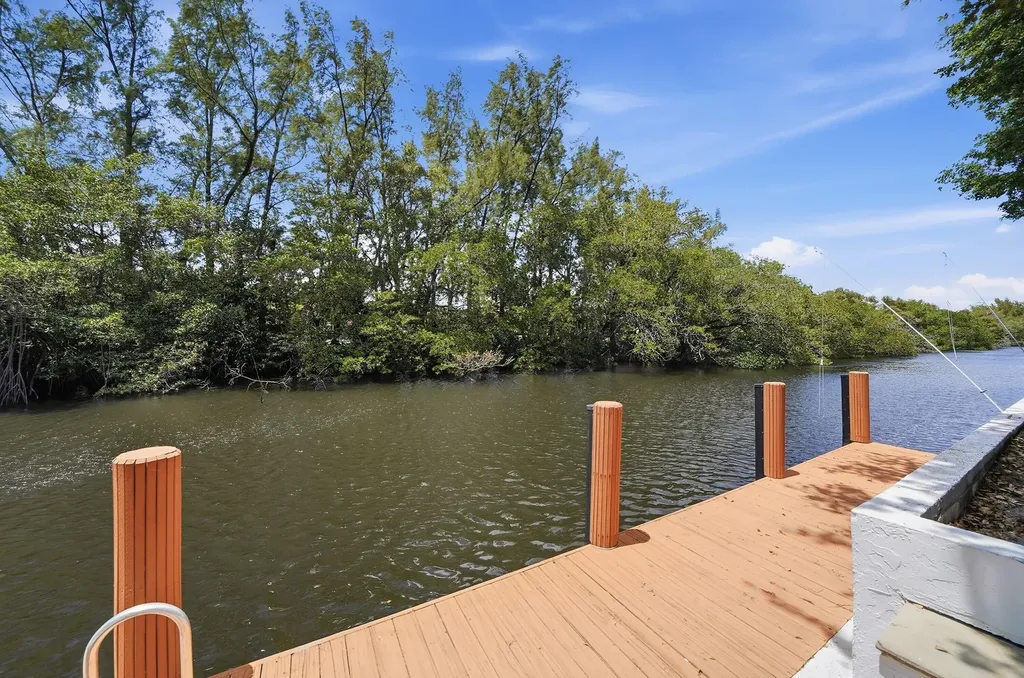 1400 NE 57th Street Fort Lauderdale FL 33334