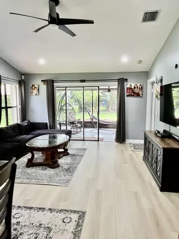 10868 Stafford Circle N Boynton Beach FL 33436