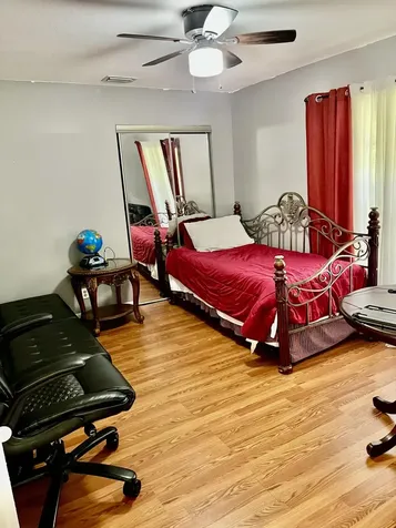 10868 Stafford Circle N Boynton Beach FL 33436