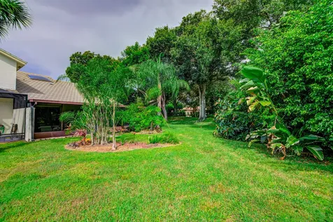10868 Stafford Circle N Boynton Beach FL 33436
