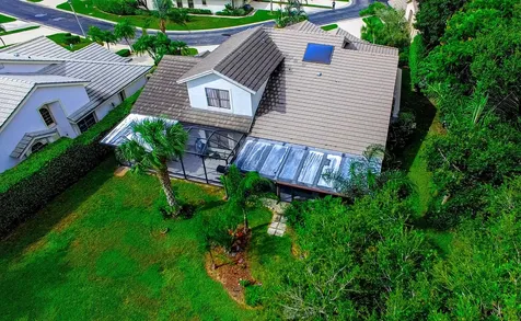 10868 Stafford Circle N Boynton Beach FL 33436