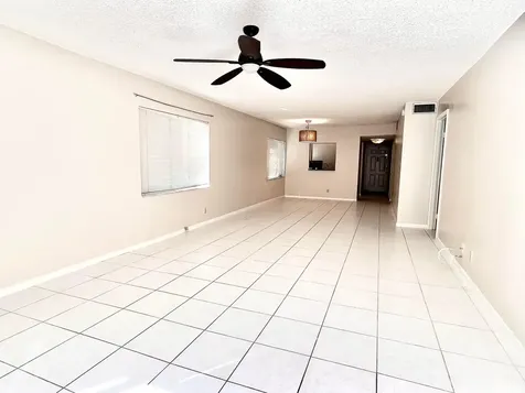 2865 SW 22nd Delray Beach FL 33445