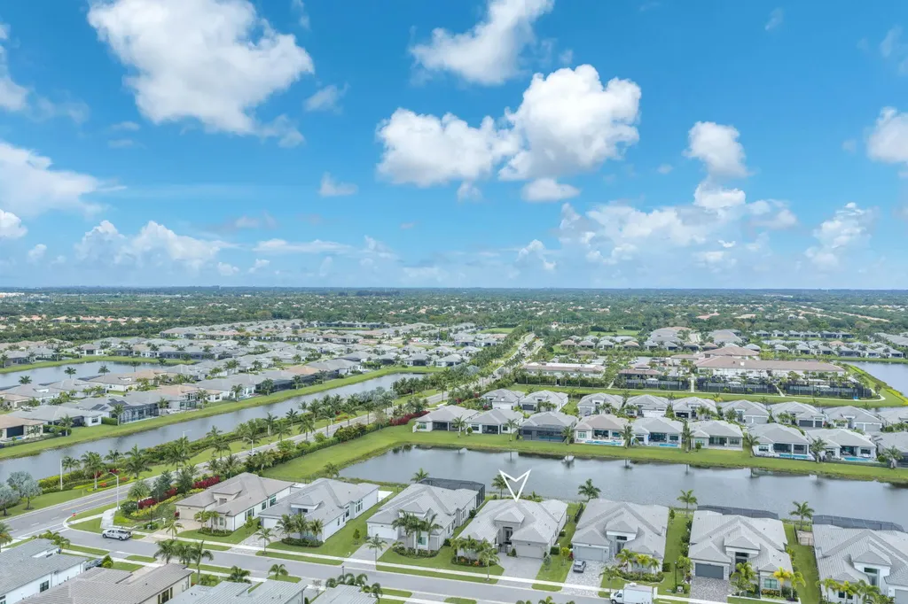 11340 Frosted Pine Manor Boynton Beach FL 33473