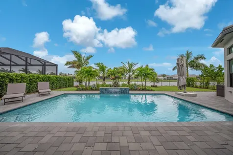 11340 Frosted Pine Manor Boynton Beach FL 33473